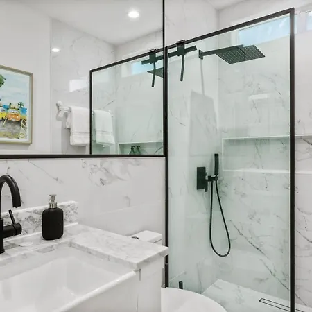 Newly Remodeled Beautiful 2Br Flat In Atwater Village Glendale Exterior photo